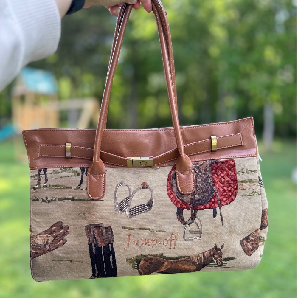 Vntg. Horse tapestry style bag